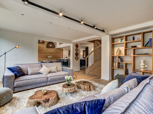 Beautiful 4 Bedroom Luxury Apartment with Mountain Views for Sale in Chamonix-Mont-Blanc, France