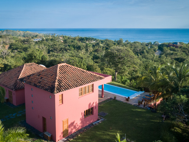 Bright 4 Bedroom Luxury Ocean View Designer Villa for Sale in Pedasi, Panama