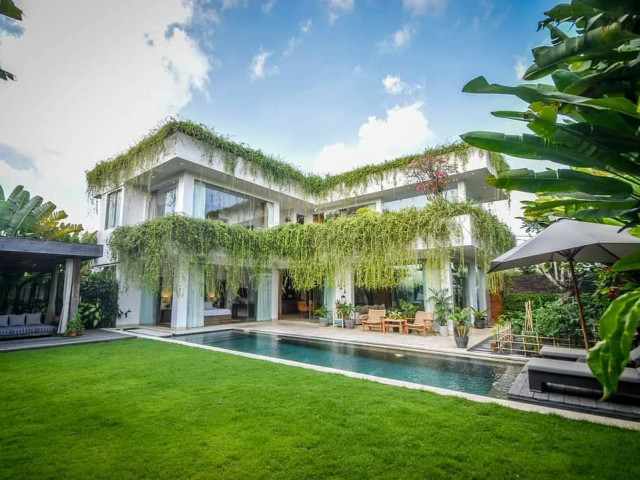 Prestigious 4 Bedroom Luxury Gated Community Estate for Sale in Canggu-Babakan, Bali