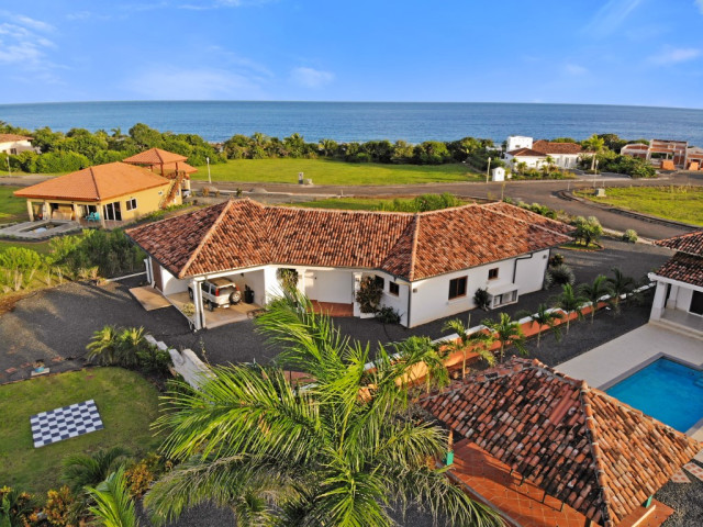 2 Bedroom Ocean View Home