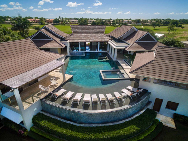 Extravagant 6 Bedroom Luxury Designer Golf Villa for Sale in La Romana, Dominican Republic