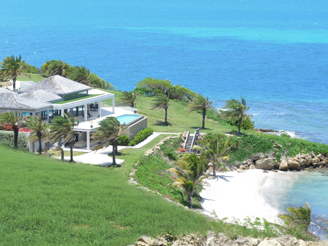 Income Generating 6 Bedroom Villa & Residential Development for Sale in Antigua