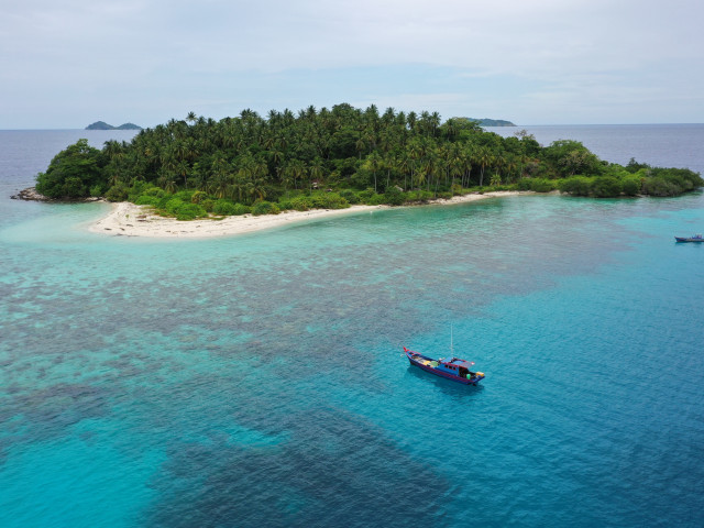 Stunning 5 Hectare Private Virgin Tropical Island for Commercial or Residential Development in the Riau Islands, Indonesia