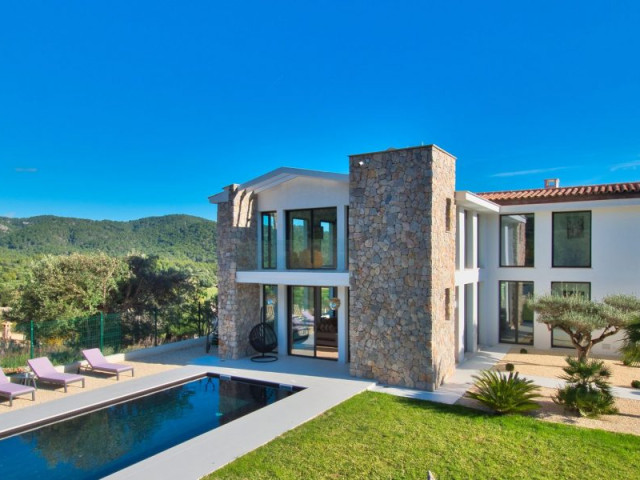 4 Bedroom Luxury Villa in Es Capdella, Mallorca