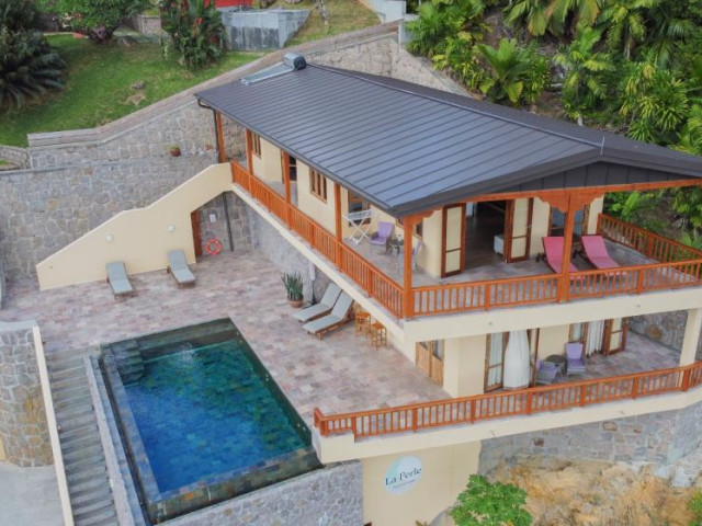 Small 7 Bedroom Boutique Retreat for Sale in Seychelles