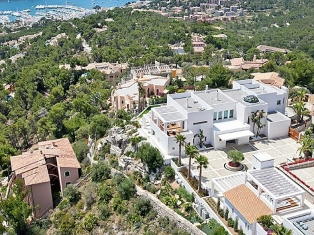 8 Bedroom Luxury Mansion in Port Andratx