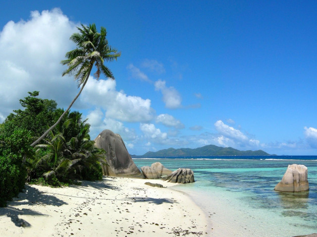 0.3 Hectare Piece of Paradise for Sale in La Digue, Seychelles