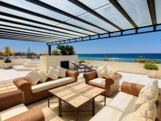 Absolute Frontline 3 Bedroom Sea View Duplex Penthouse in Oasis de Banús