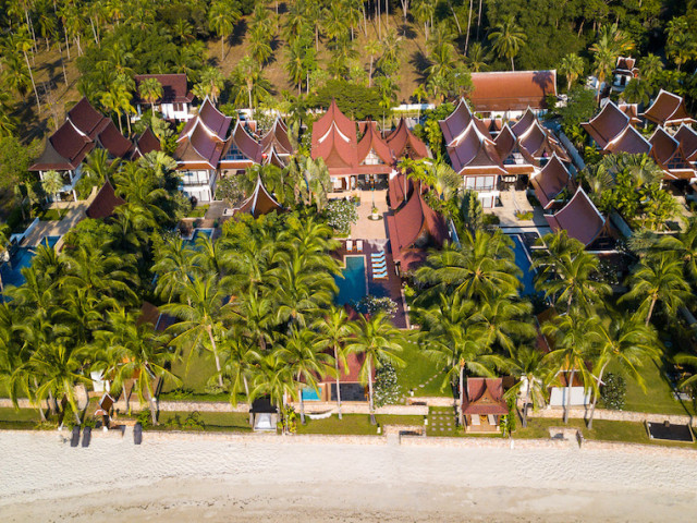 Tropical 5 Bedroom Luxury Thai Style Beach Villa for Sale in Samui