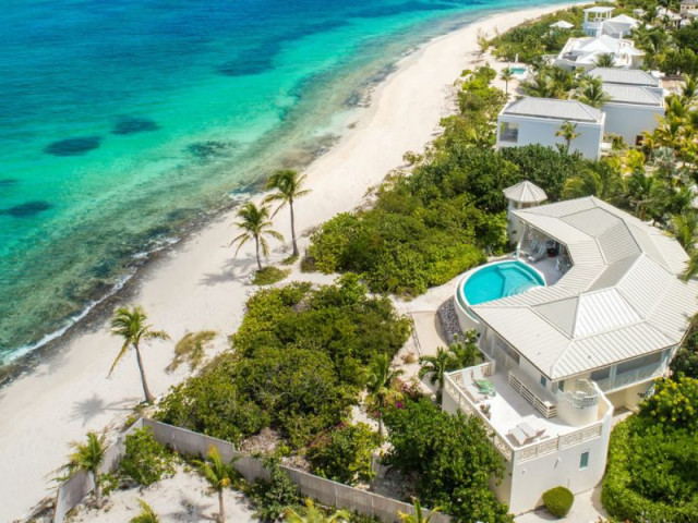 Fantastic 5 Bedroom Modern Beachfront Home for Sale in Turks & Caicos