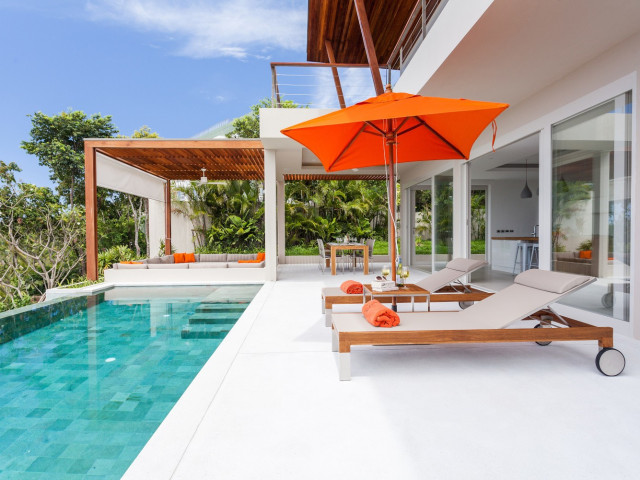 Spacious 3 Bedroom Luxury Seaview Resort Community Villa for Sale on Koh Phangan, Thailand