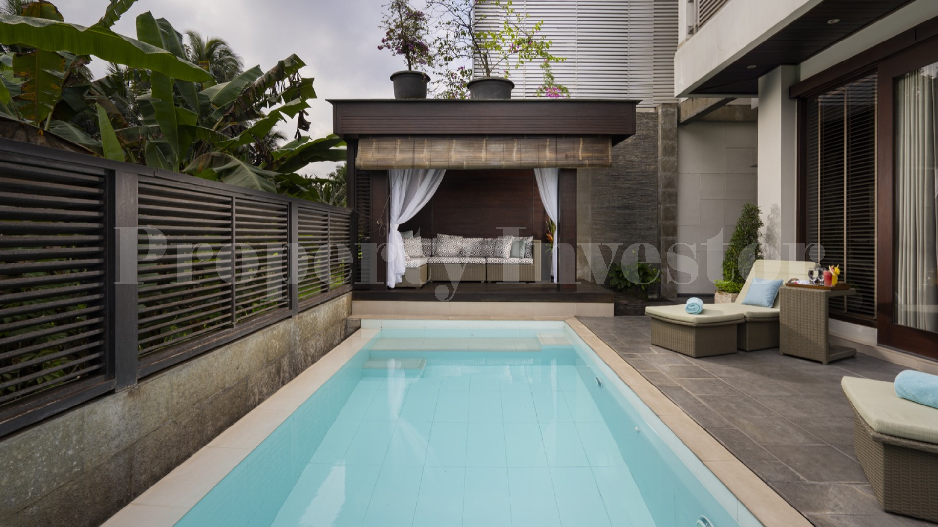 Продаётся отмеченный наградами бутик отель на 8 номеров и ресторан изысканной кухни в Убуде, Бали