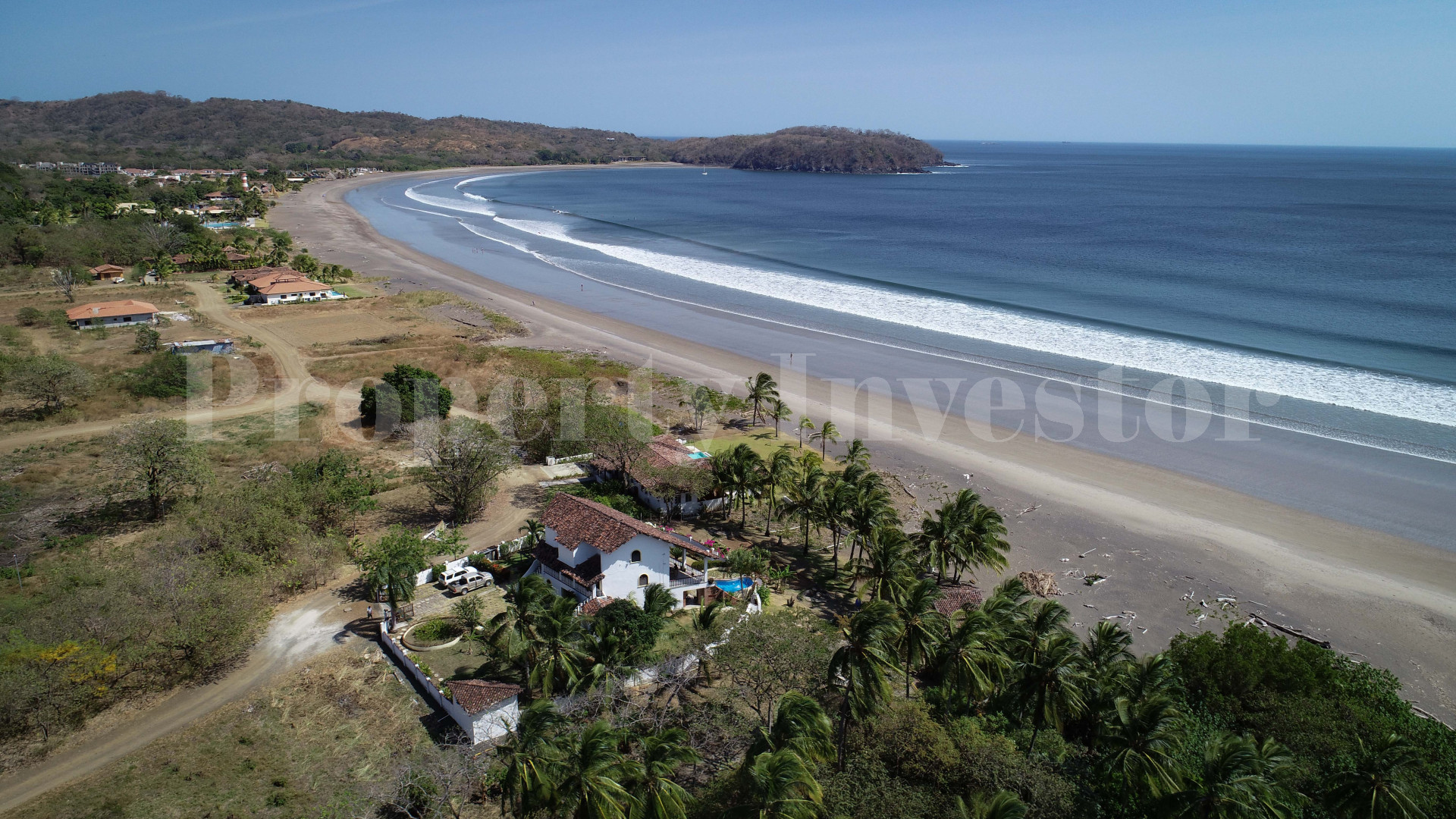 Unique 6 Bedroom Beachfront Home on Playa Venao for Sale in Pedasi, Panama