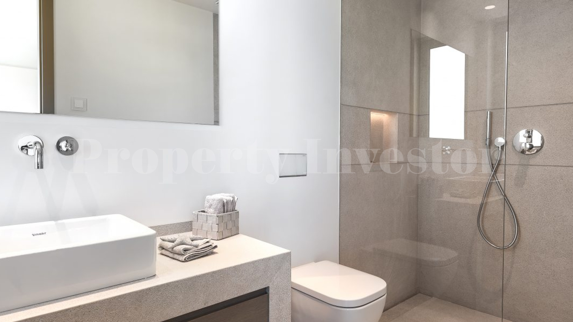 5 Bedroom First Line Sea View Villa in Nova Santa Ponsa