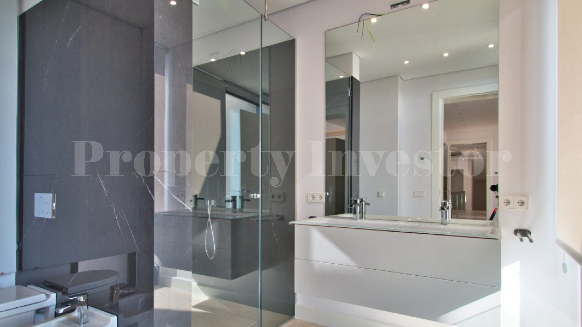 Impressive 8 Bedroom Luxury Sea View Villa Sought After Area of Port Andratx