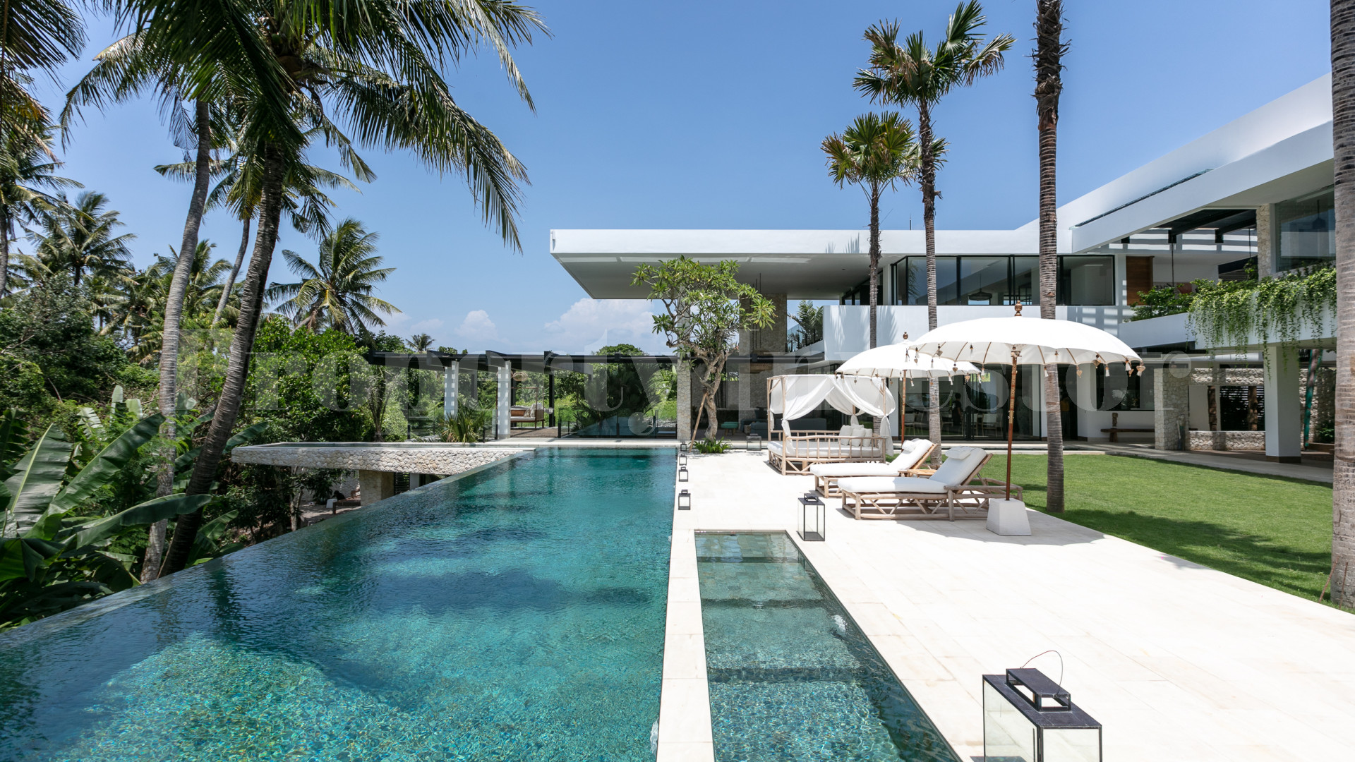 Breathtaking 7 Bedroom Ultra-Modern Luxury Villa with Incredible Infinity Pool & Outdoor Spaces for Sale in Pererenan-Canggu, Bali