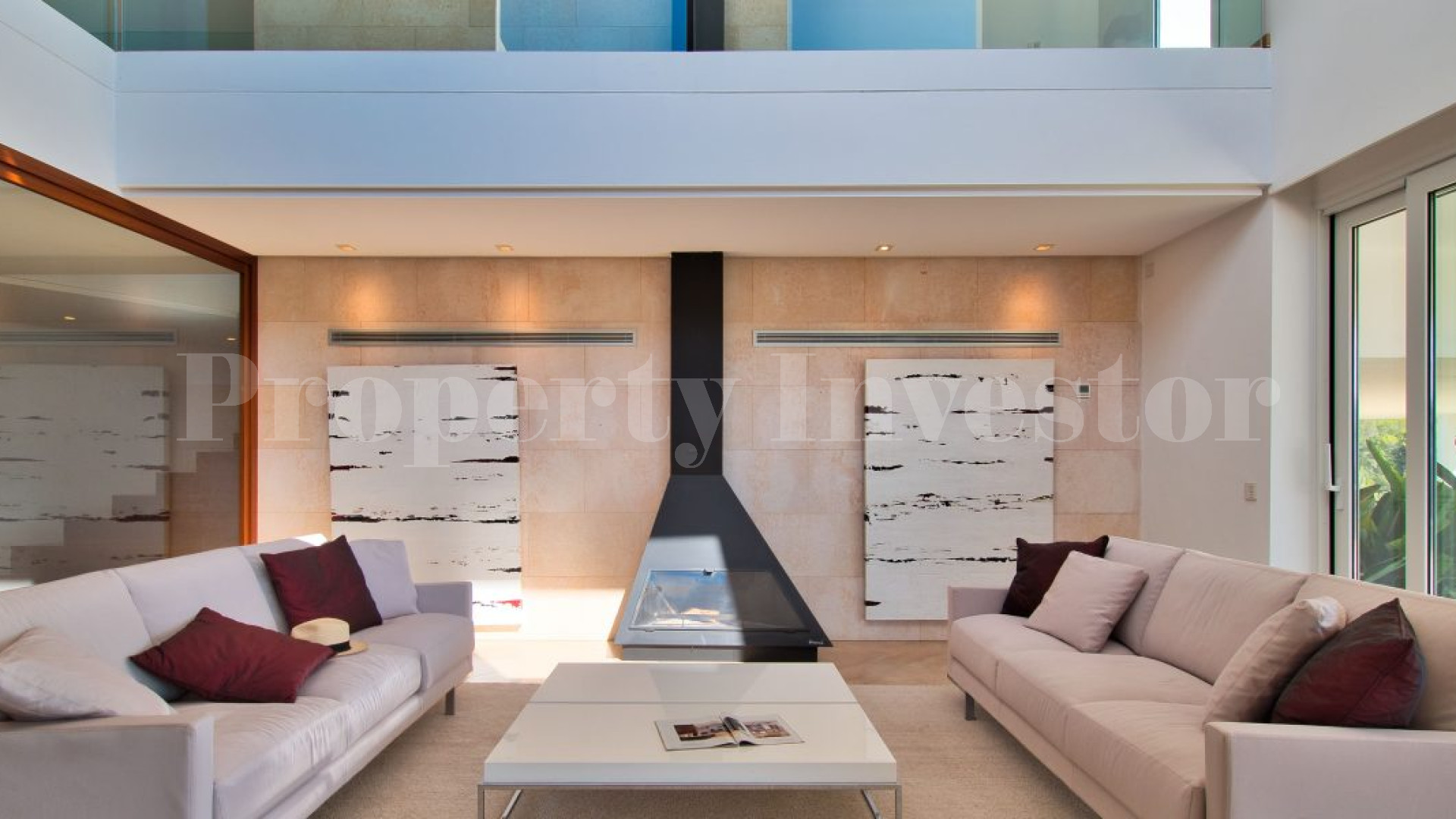 Minimalist 6 Bedroom Villa with Sea Views in Sol de Mallorca