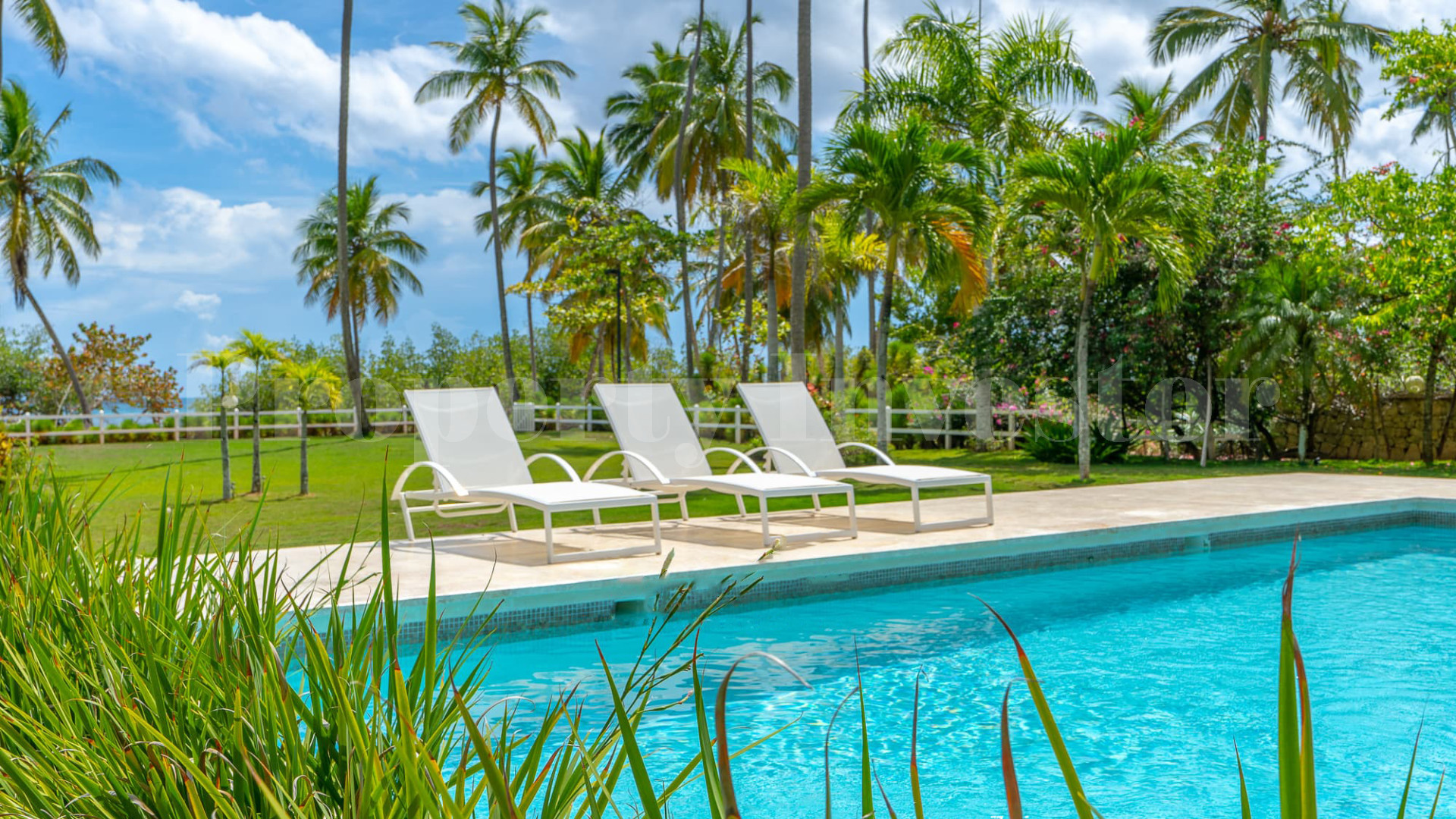 Magnificent 5 Bedroom Private Colonial Style Beachfront Villa for Sale in La Esperanza, Las Terrenas