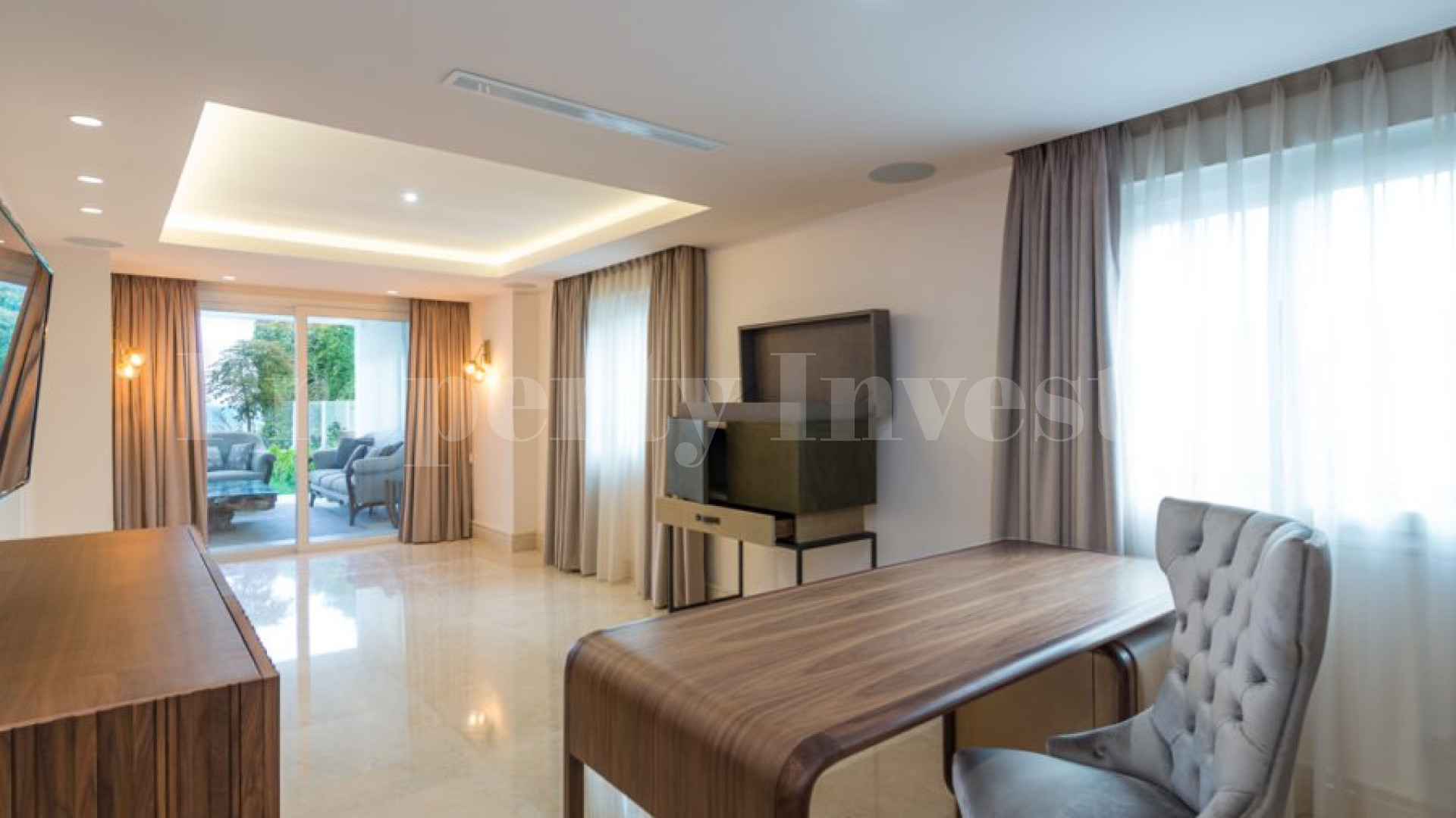 Fantastic 4 Bedroom Villa in Puente Romano