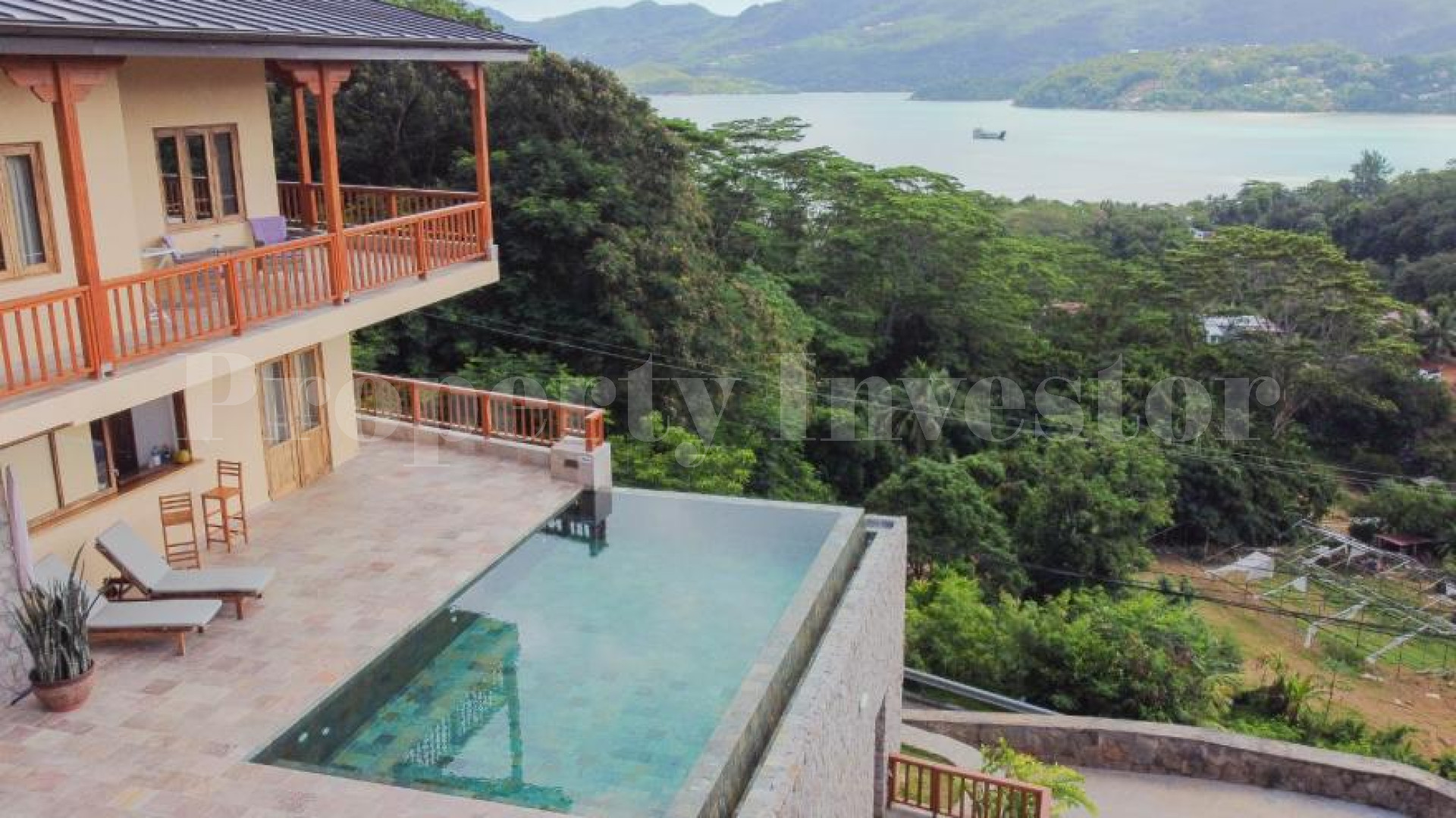 Small 7 Bedroom Boutique Retreat for Sale in Seychelles
