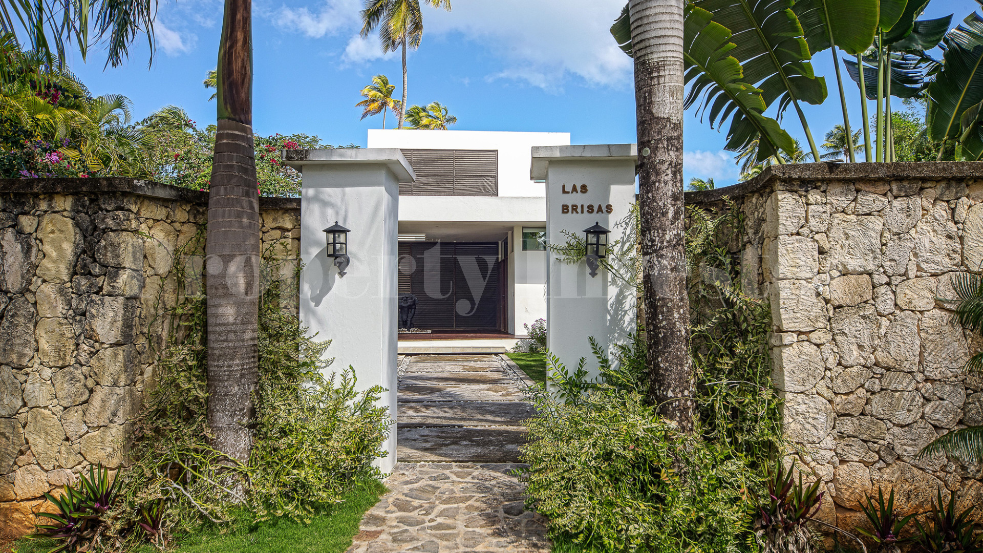 Ultra Chic 4 Bedroom Luxury  Beach Villa for Sale Near Las Terrenas, Dominican Republic
