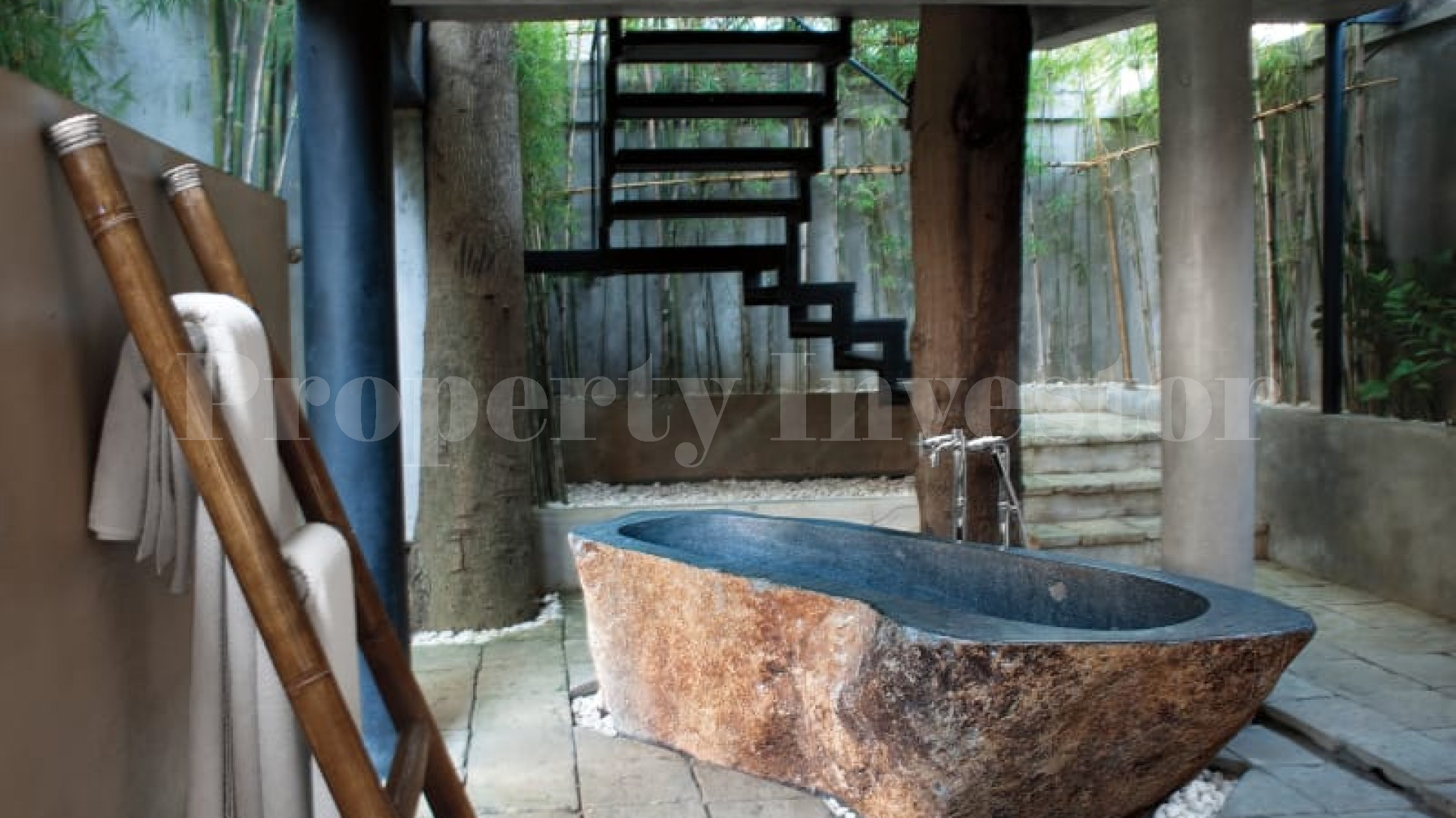 Ultra Modern 5 Bedroom Villa in the Heart of Seminyak