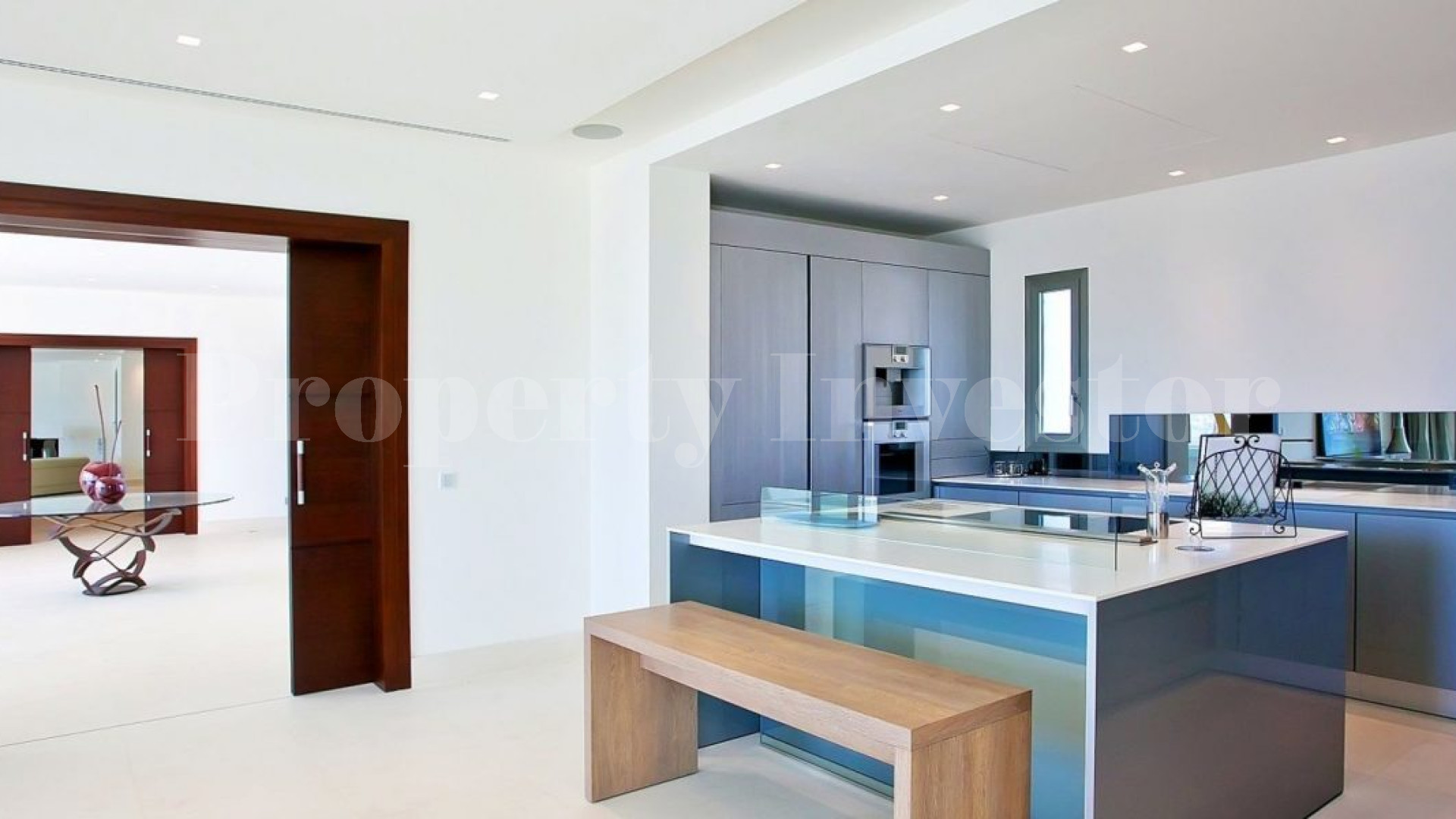 8 Bedroom Luxury Mansion in Port Andratx