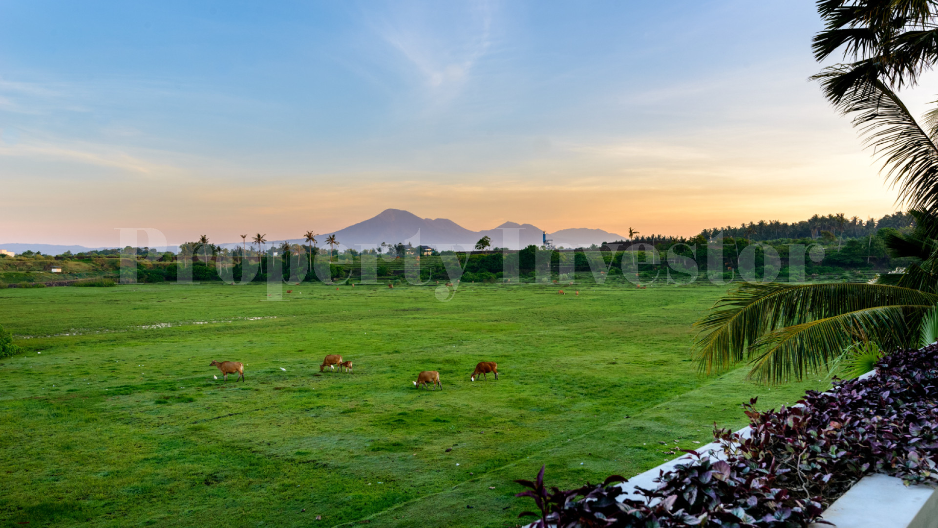 Lavish 8 Bedroom Ultra Luxury Beachfront Estate for Sale in Tabanan, Bali