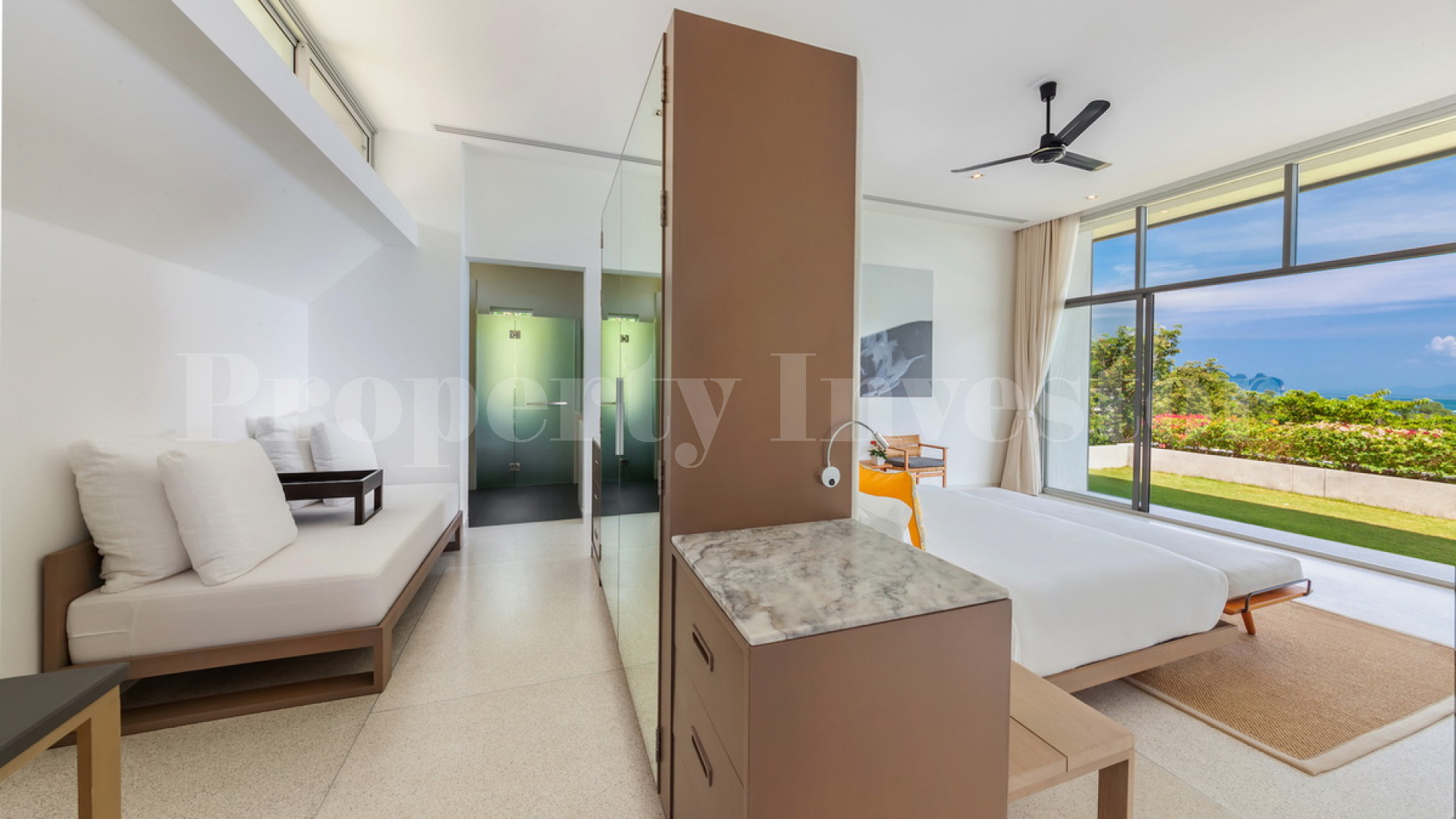 Неповторимая роскошная современная дизайнерская вилла в минималистическом стиле на 5 спален с изумительным выступающим инфинити бассейном на Пхукете