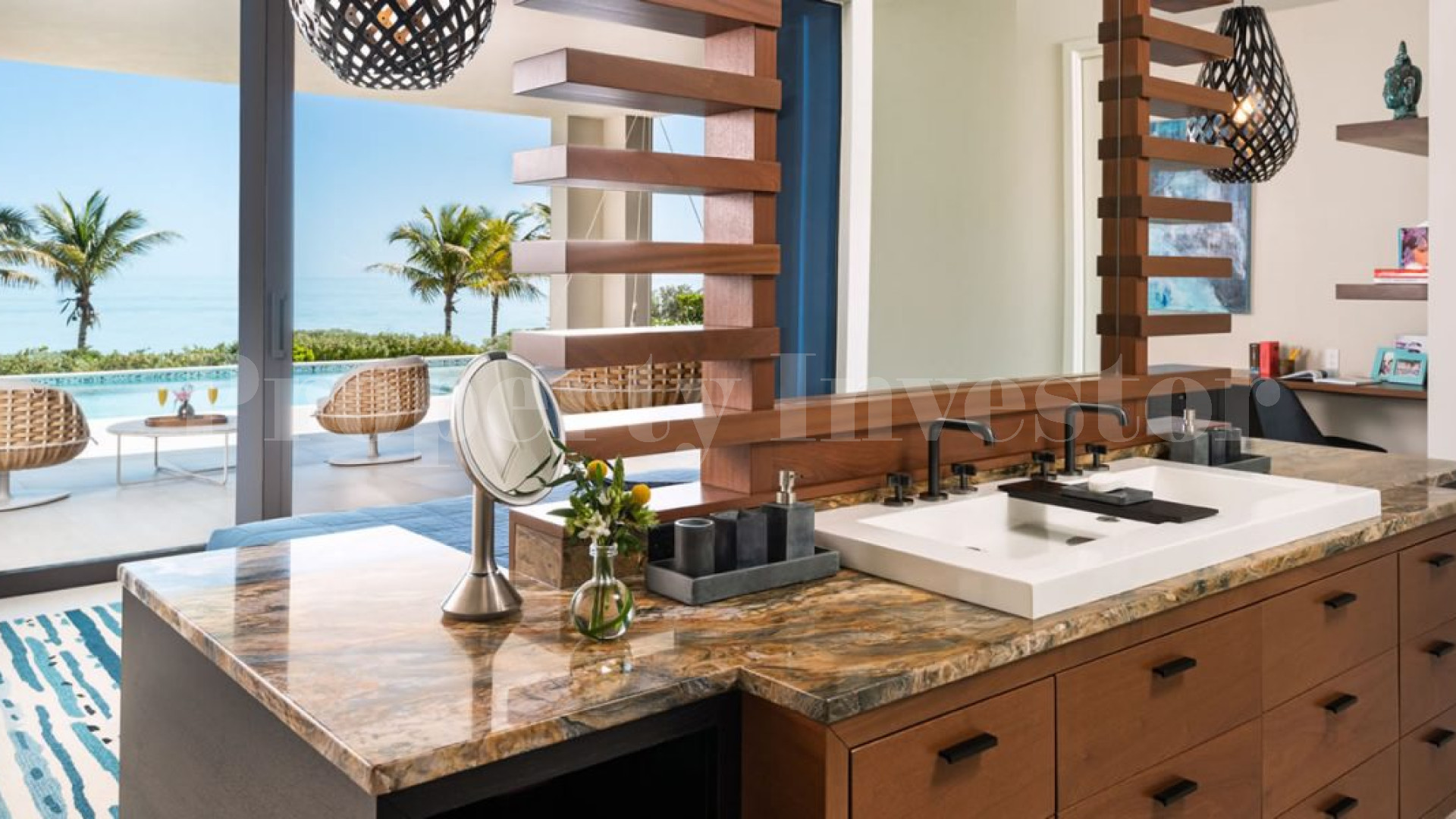 Изысканный роскошный дом на 7 спален на пляже в Тёркс и Кайкос