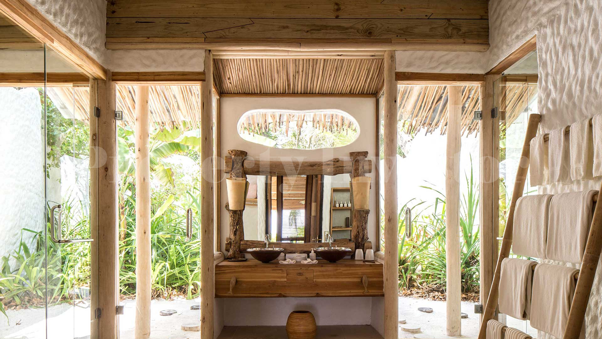 1 Bedroom Private Villa Suite with Pool in the Maldives