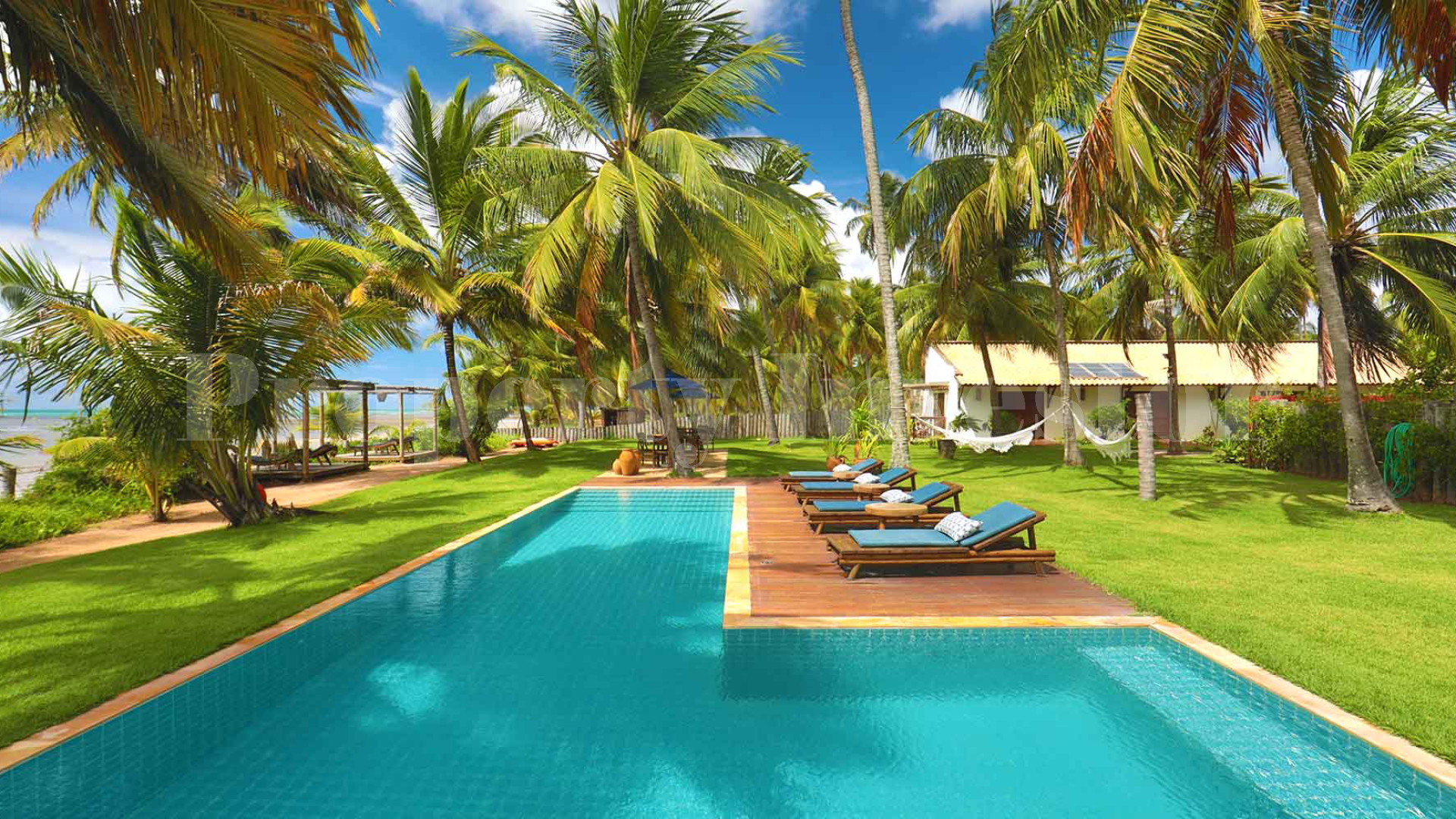 Stunning 8 Chalet Boutique Beachfront Hotel & Gourmet Restaurant Accessible to the Public for Sale in Japaratinga, Brazil