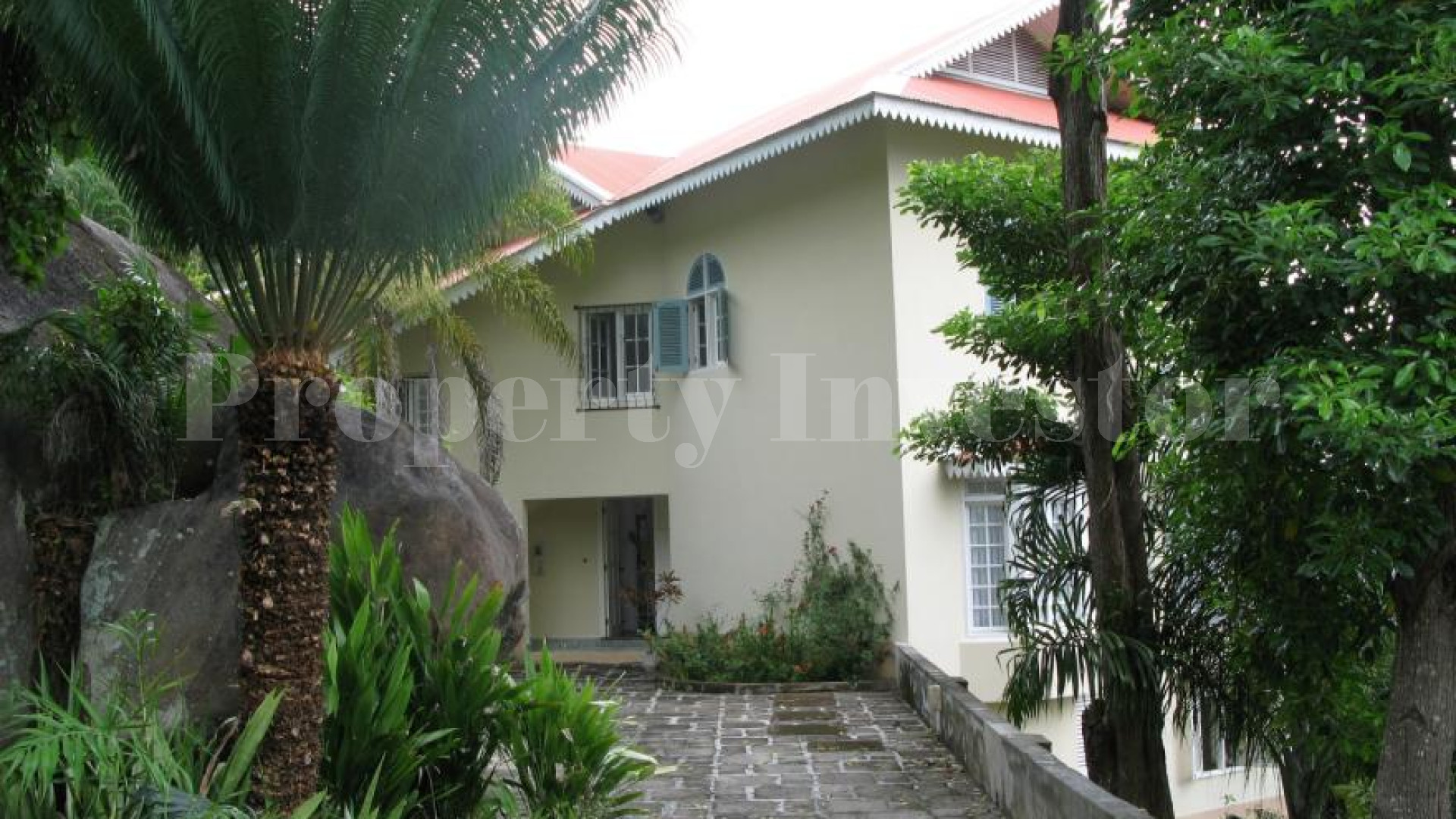 Spectacular 4 Bedroom Sea View Character Home for Sale in Seychelles