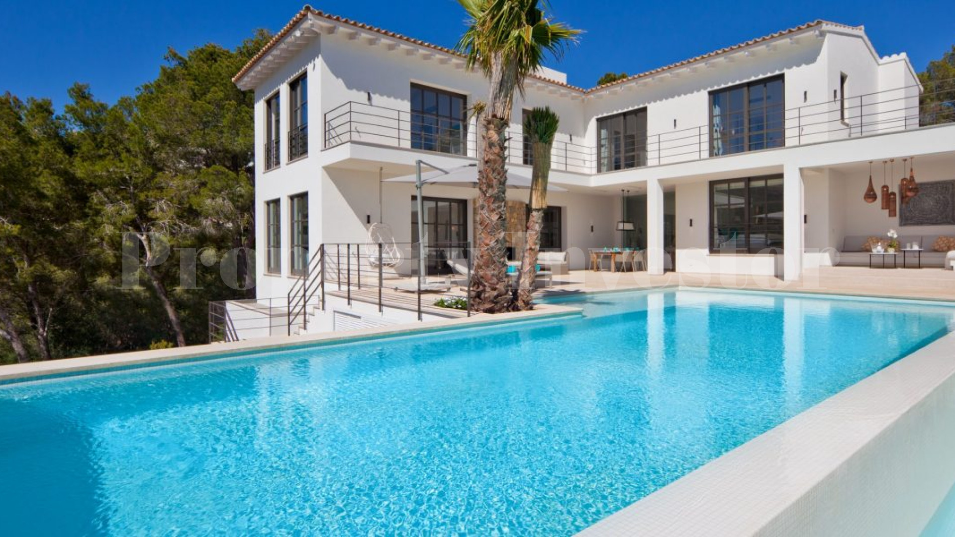 Modern 4 Bedroom Villa with Exclusive Design Concept & Partial Sea Views in Port Andratx
