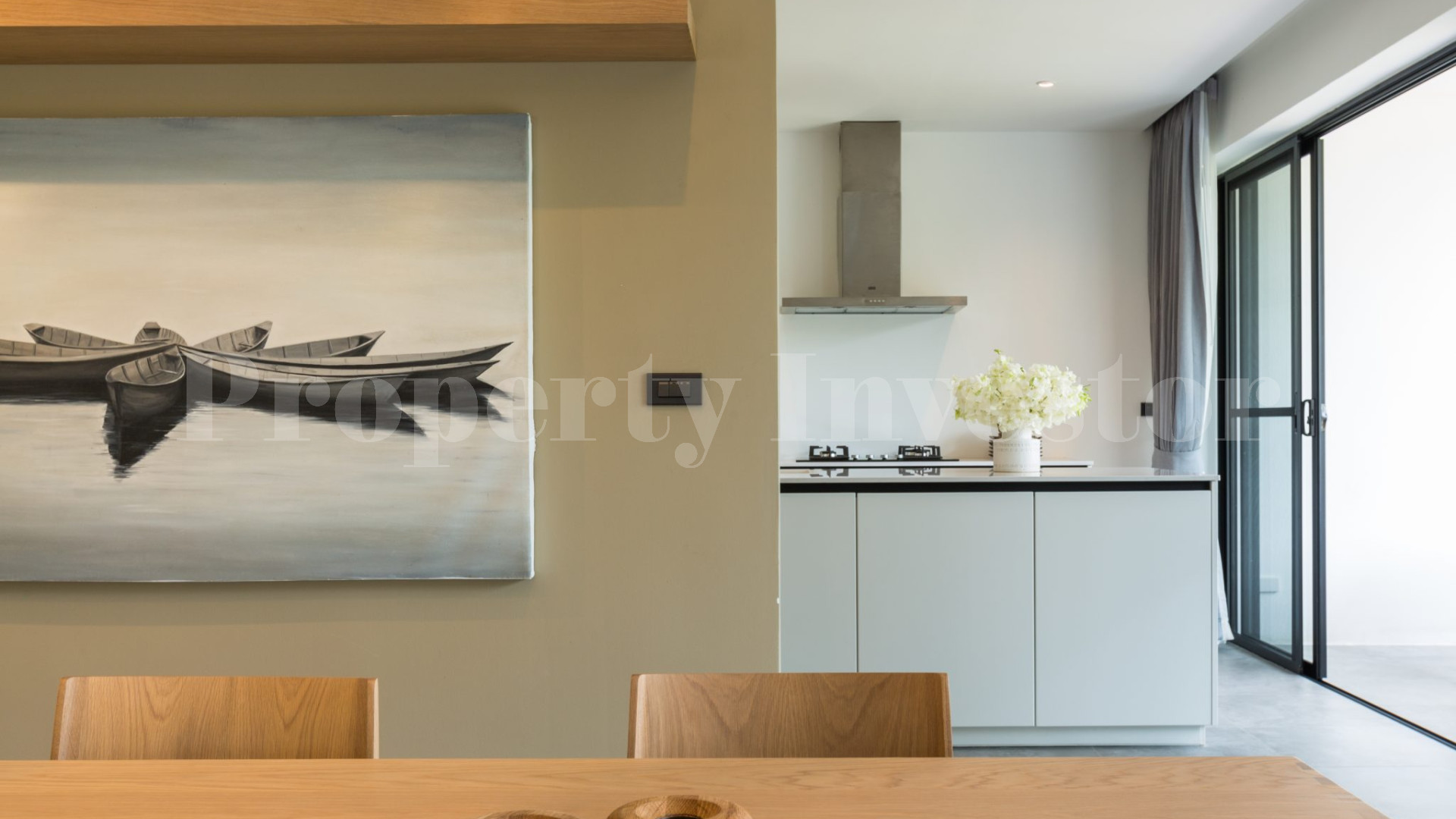 Продаётся идеальная современная вилла с 7 спальнями на пляже в Самуи