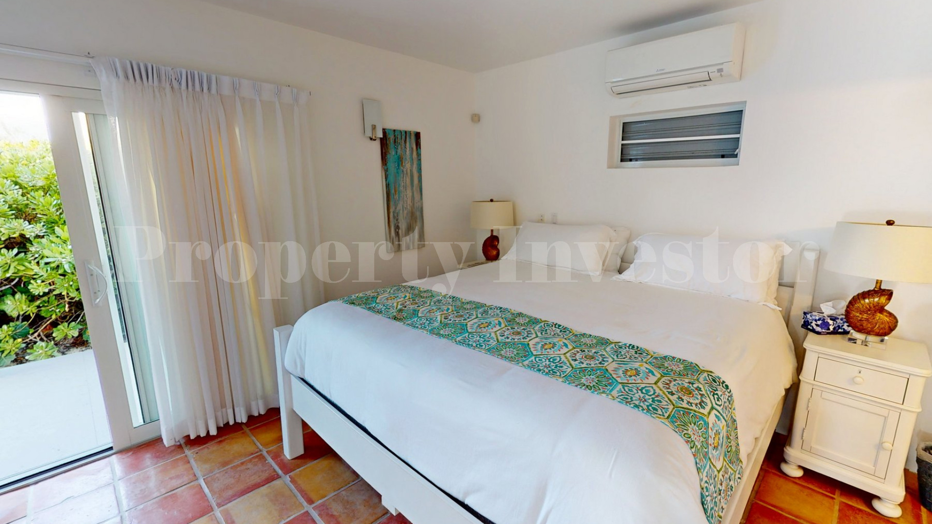 Beautiful 6 Bedroom Caribbean Style Luxury Beachfront Villa with Private Beach Access for Sale in Grace Bay, Turks & Caicos