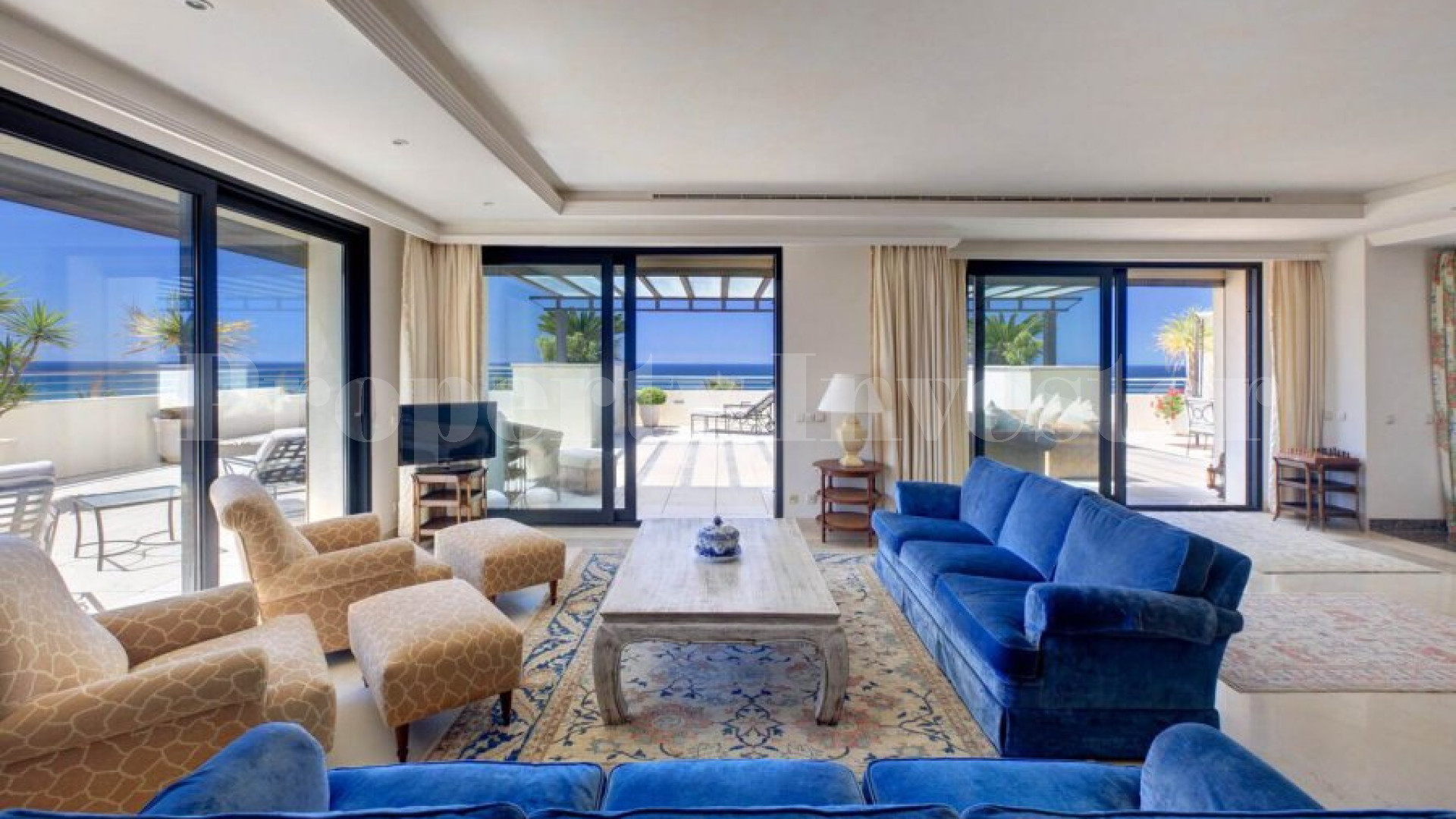 Absolute Frontline 3 Bedroom Sea View Duplex Penthouse in Oasis de Banús