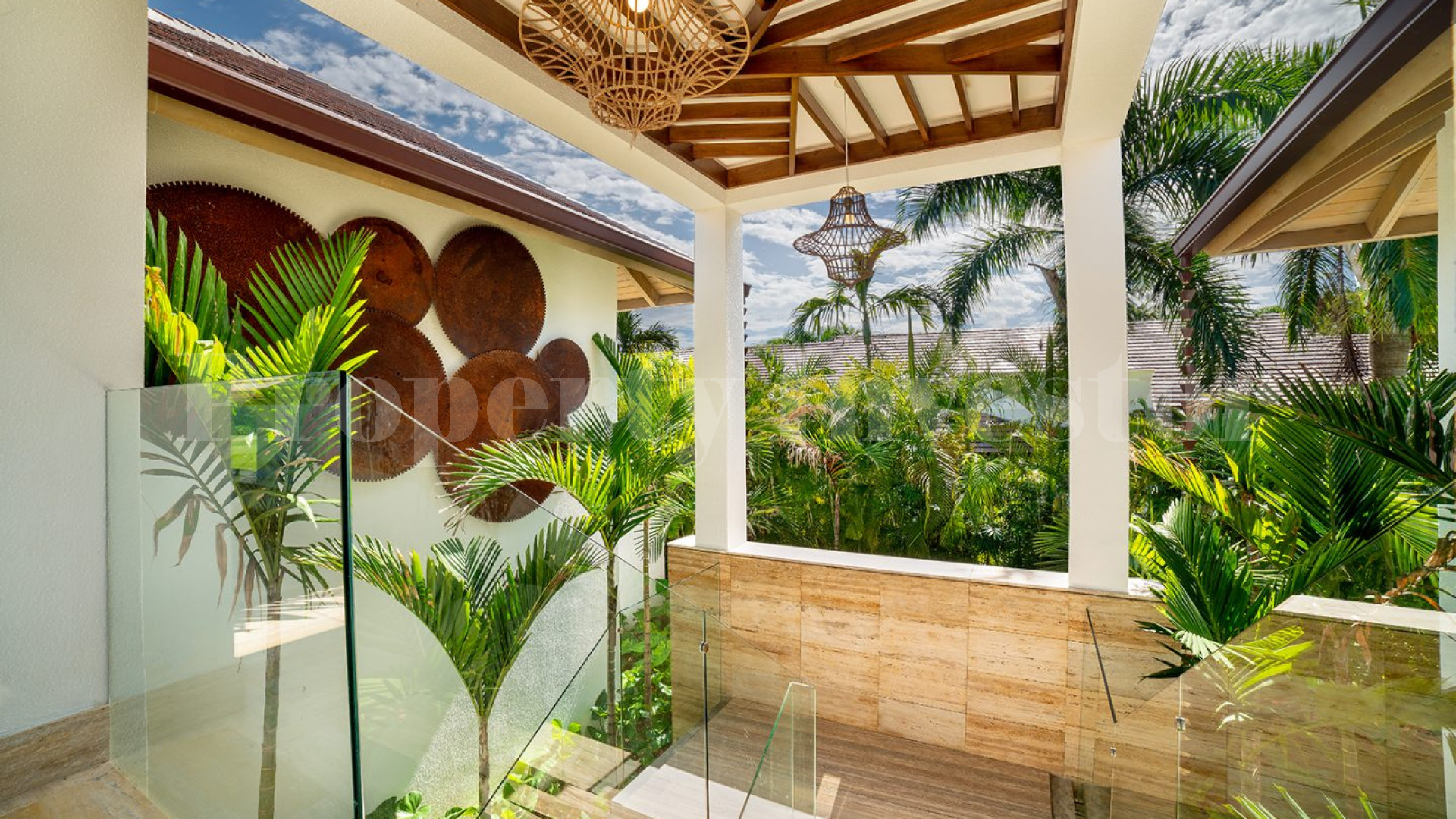 Exquisite 5 Bedroom Villa with Stunning Golf & Ocean Views for Sale in La Romana, Dominican Republic