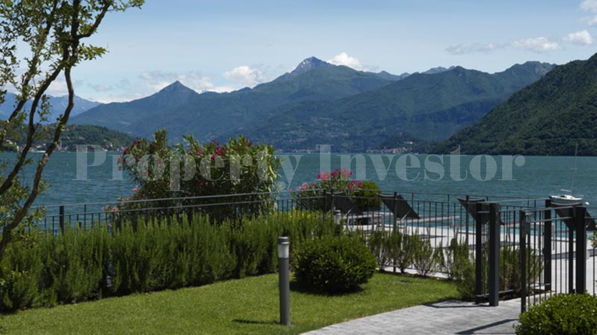 Exclusive 4 Bedroom Villa at Newly Built Lake Resort in Lezzeno (Villa A)