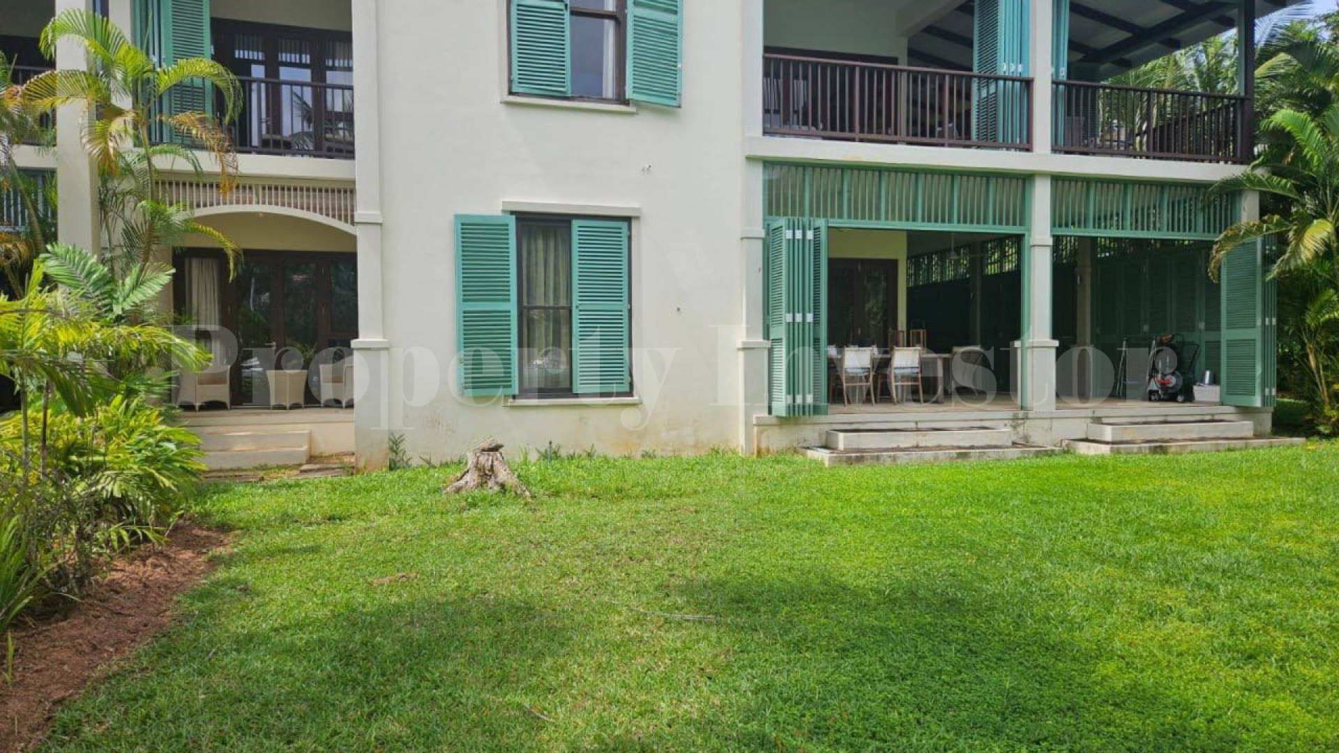 Unique 3 Bedroom Ground Floor Luxury Corner Apartment for Sale on Eden Island, Seychelles