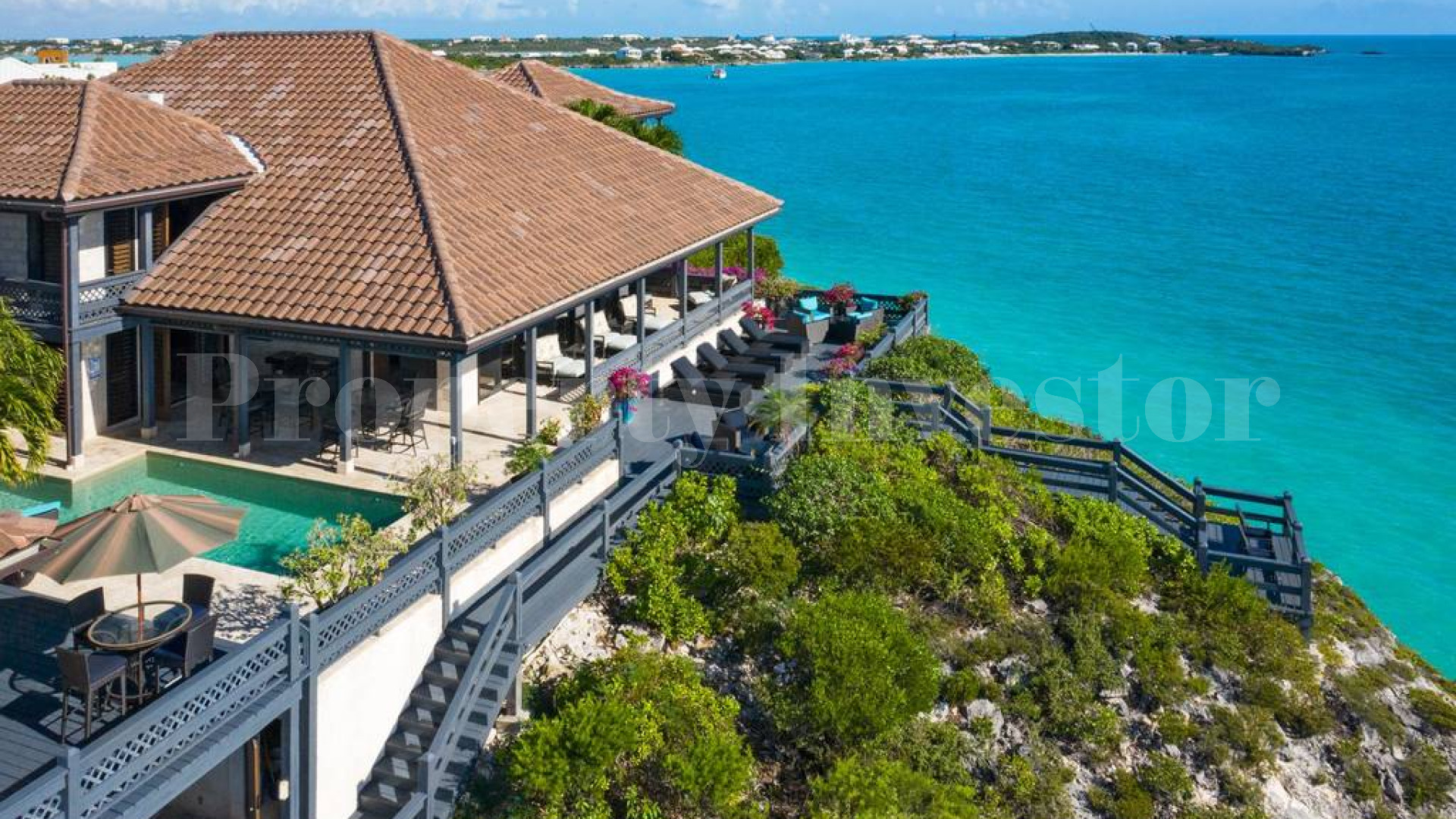 Incredible 6 Bedroom Luxury Oceanview Villa with Private Beach Access for Sale in Sapodilla Bay, Turks & Caicos