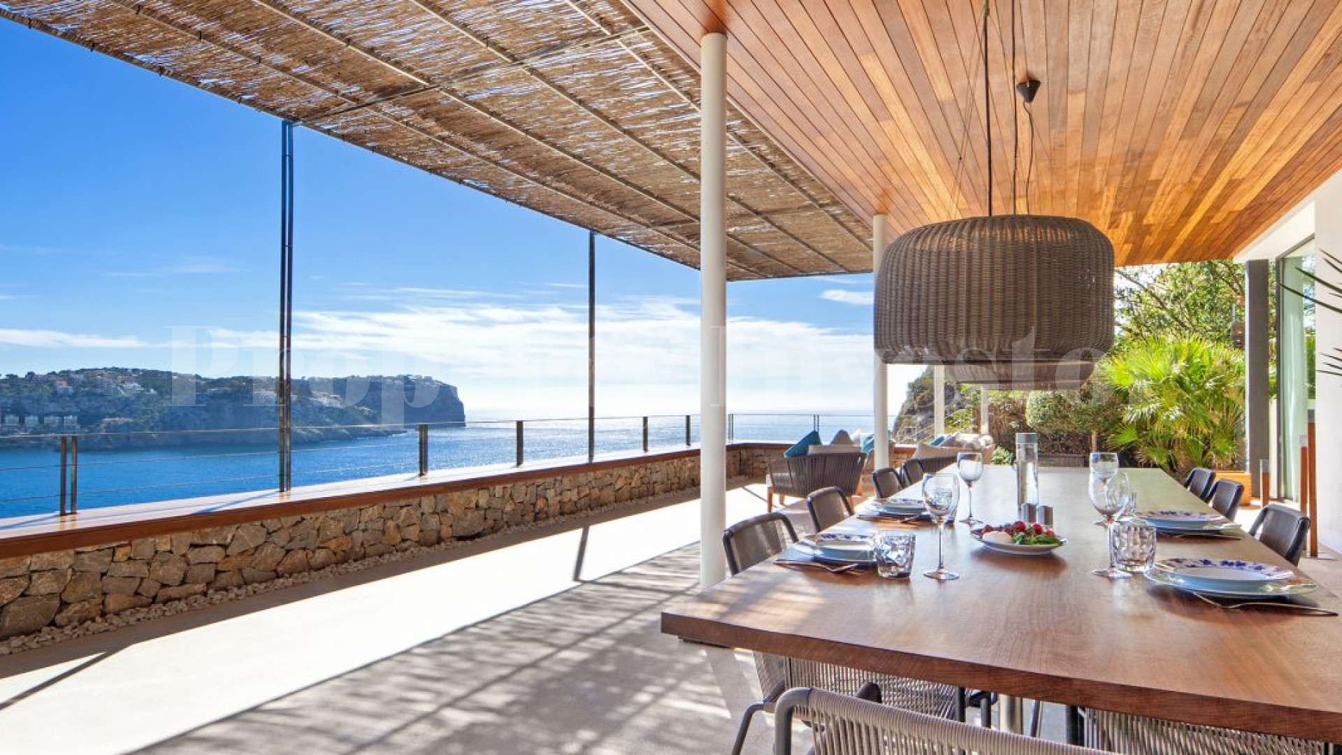 Modern 4 Bedroom Sea View Villa in Port Andratx