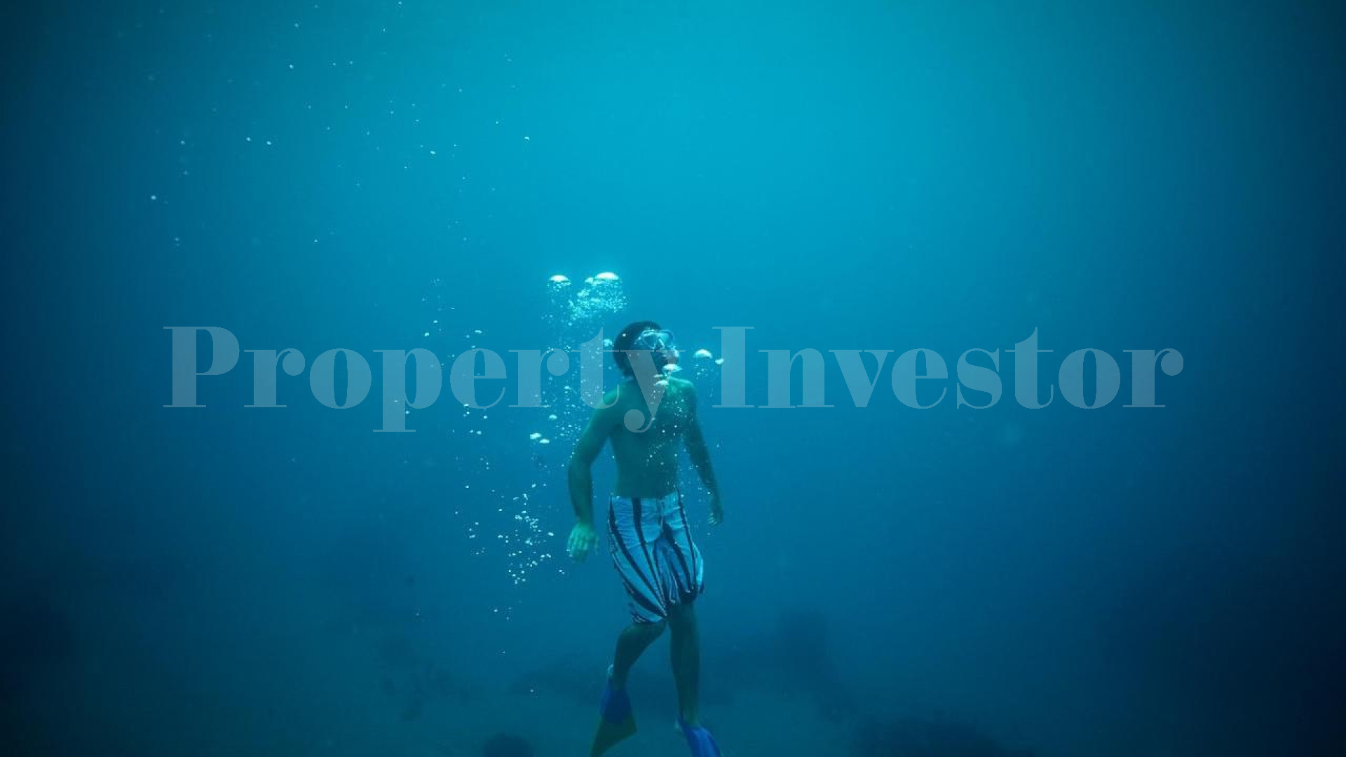 Stunning 4 Bedroom Private Colonial Beach Retreat with 5 Guest Bures & 2 Beach Frontages for Sale on the Rainbow Reef, Fiji