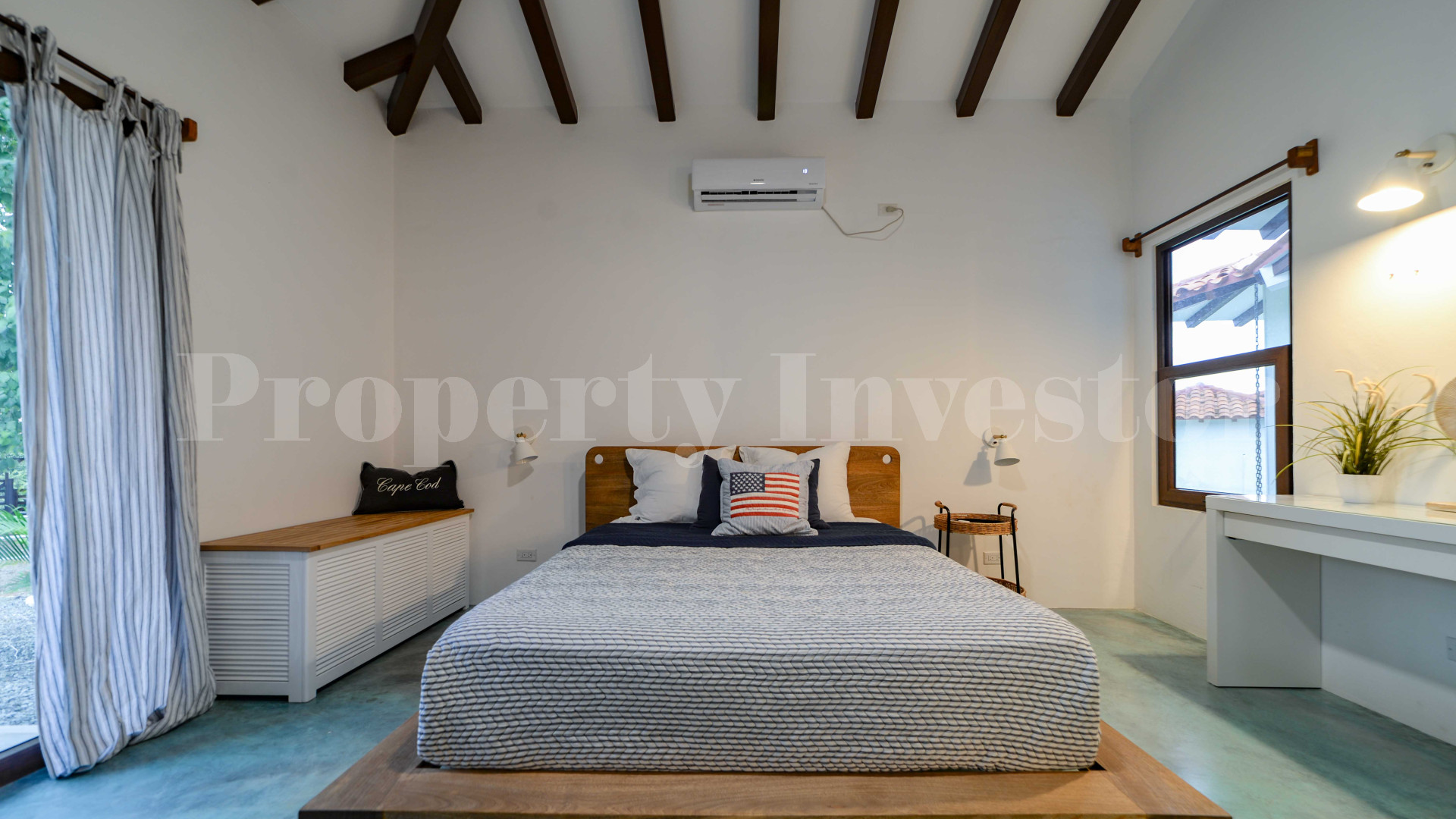 Fabulous 3 Bedroom Private Residence with Beautiful Landscaped Gardens for Sale in Pedasi, Panama