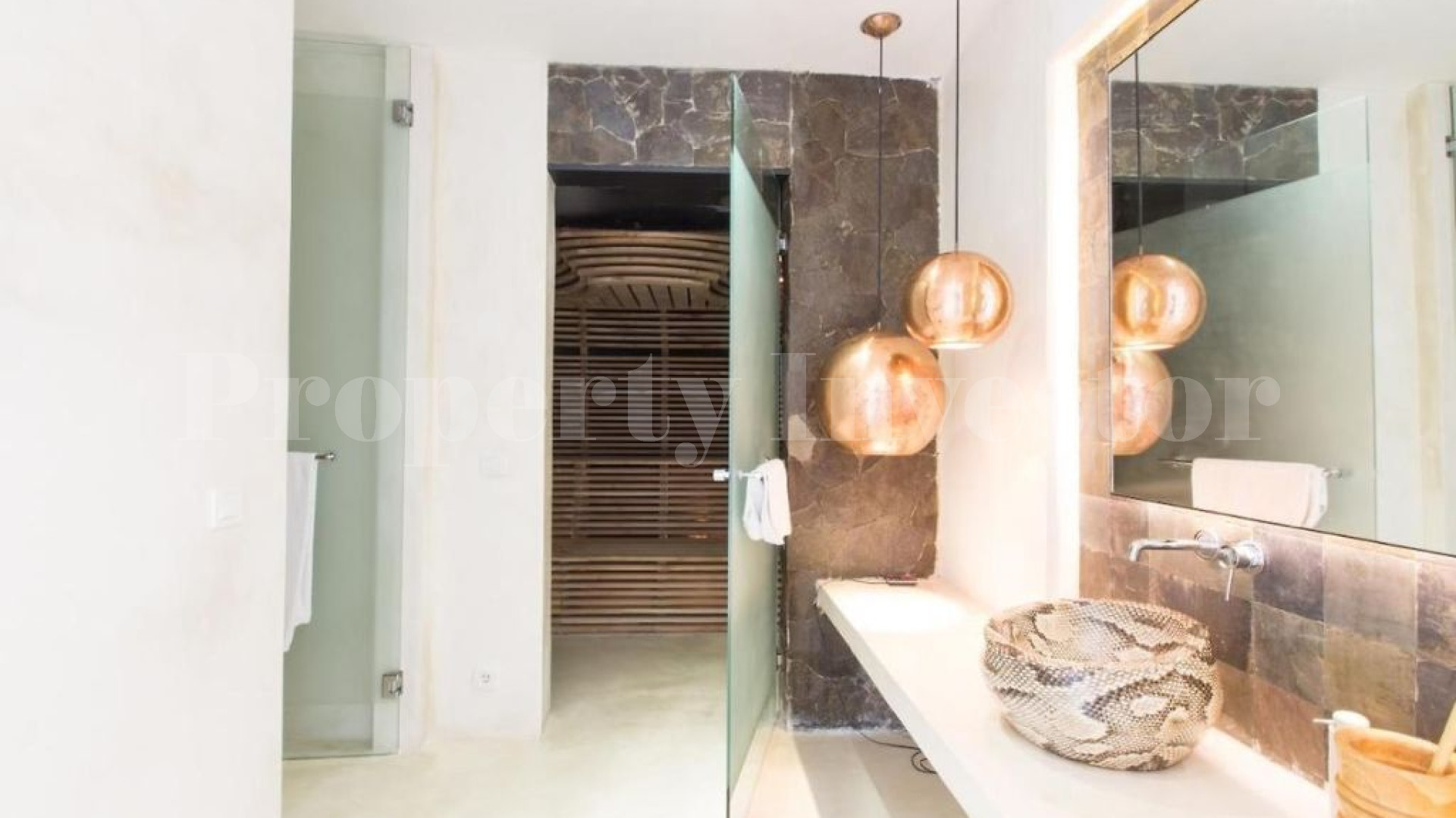 Impressive 4 Bedroom Contemporary Luxury Villa with Spectacular Valley Views for Sale in Uluwatu, Bali