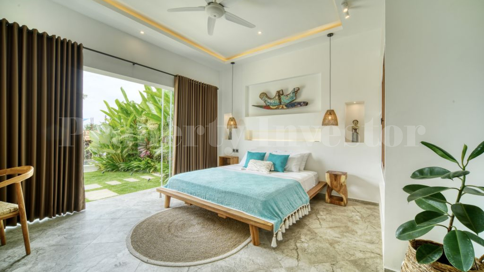 Stylish 2 Bedroom Luxury Beachside Villa for Sale in Canggu Pererenan, Bali
