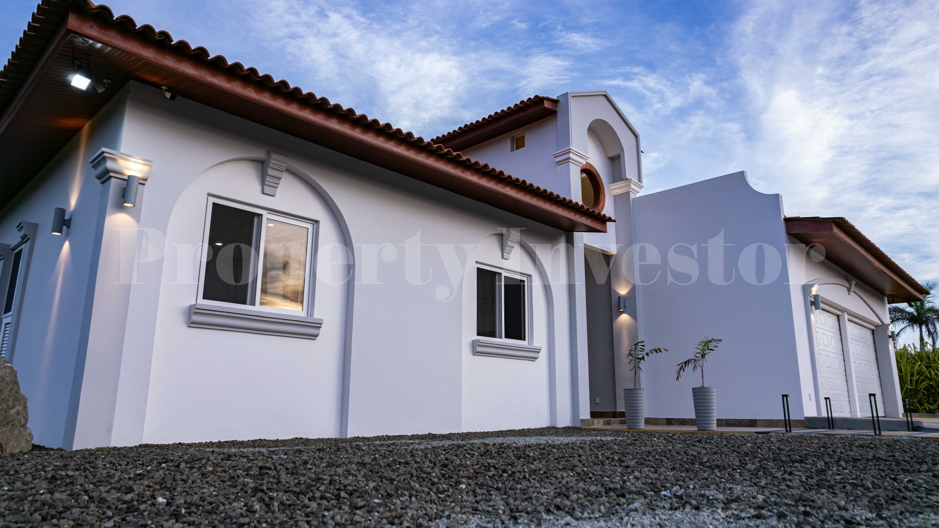 Brand New 3 Bedroom Luxury Oceanfront Villa for Sale in Pedasi, Panama