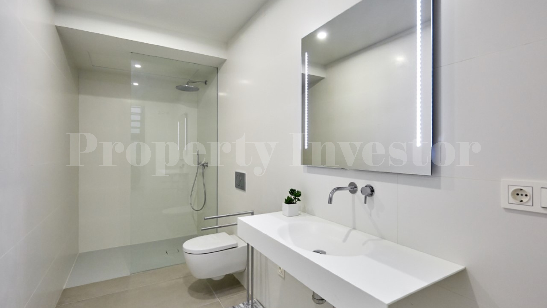 Elegant Modern Villa in Golf Bahia, Finestrat