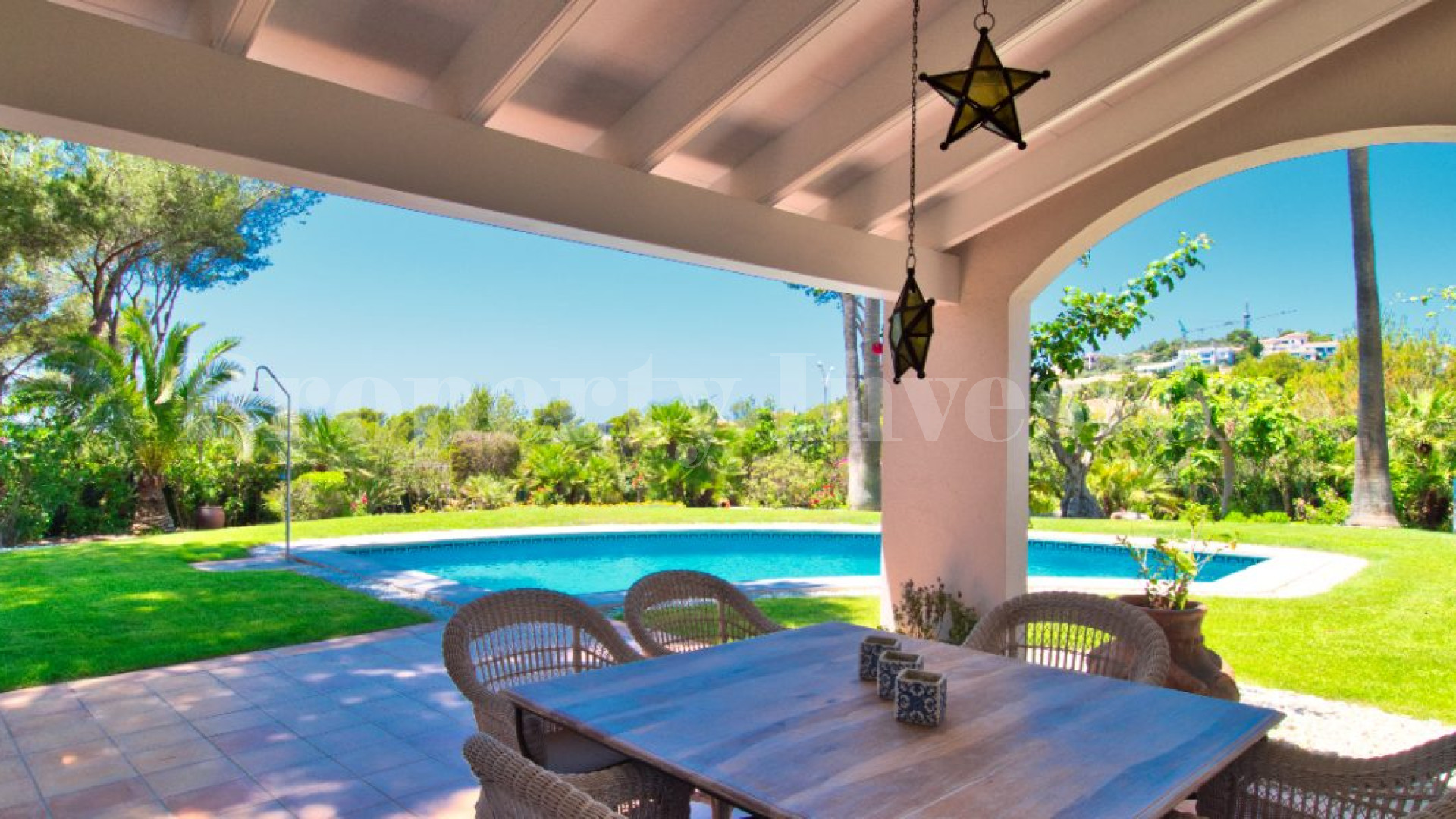 2 традиционно средиземноморские виллы с видом на море в Нуэва Санта Понса, Майорка