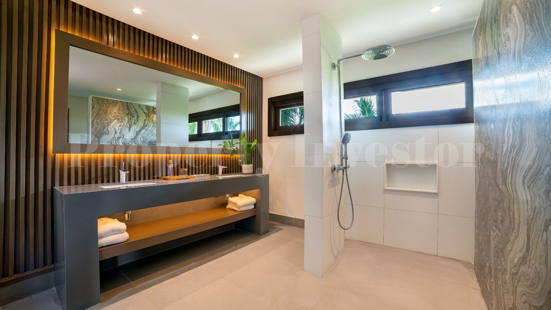 Exquisite 5 Bedroom Villa with Stunning Golf & Ocean Views for Sale in La Romana, Dominican Republic